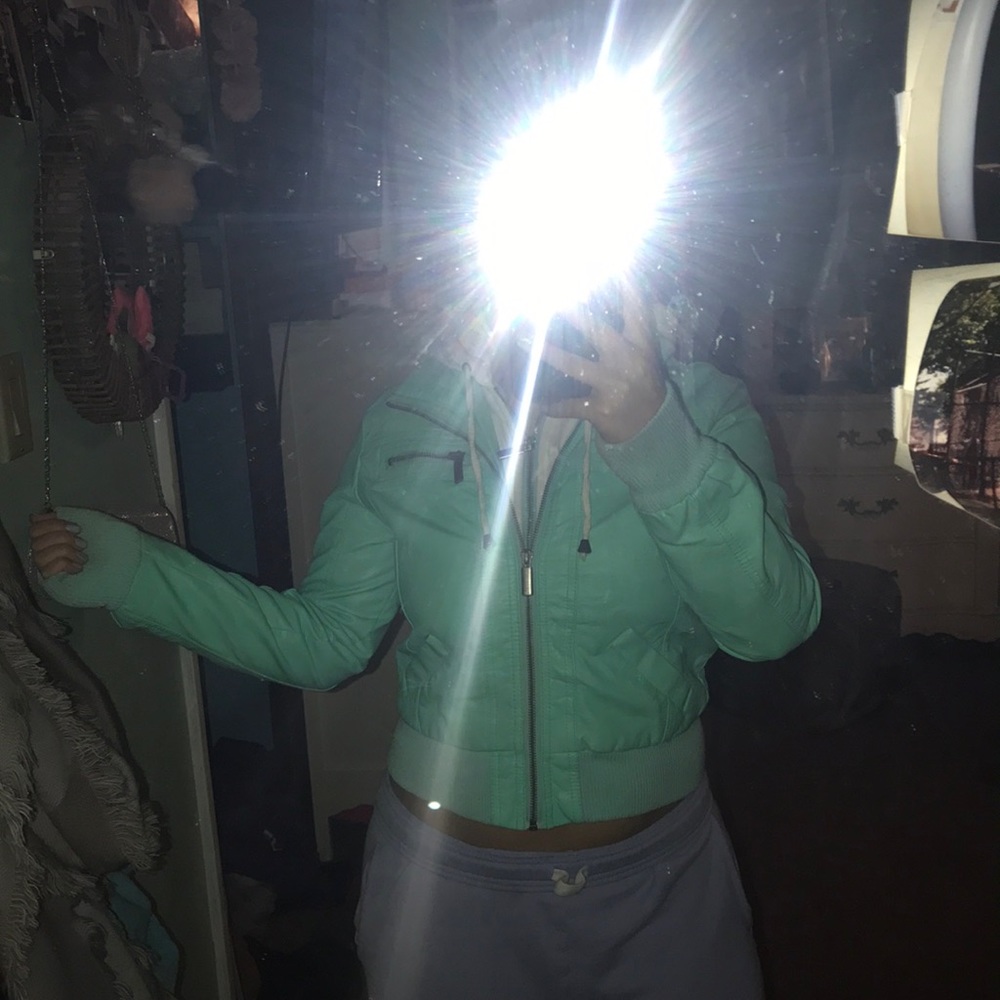 Turquoise jacket - Picture 6 of 6